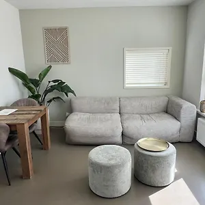 https://flamingo-beach-apartments.zandvoort-hotels.com
